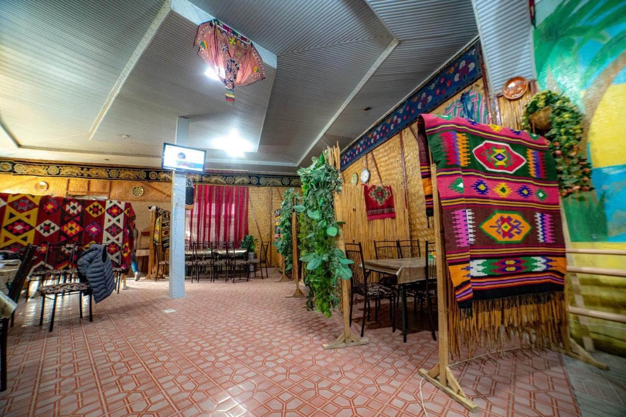 Hostel Nabi Bobo Samarkand Exteriör bild
