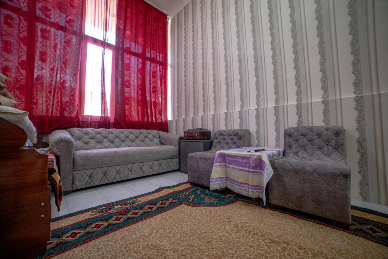 Hostel Nabi Bobo Samarkand Exteriör bild
