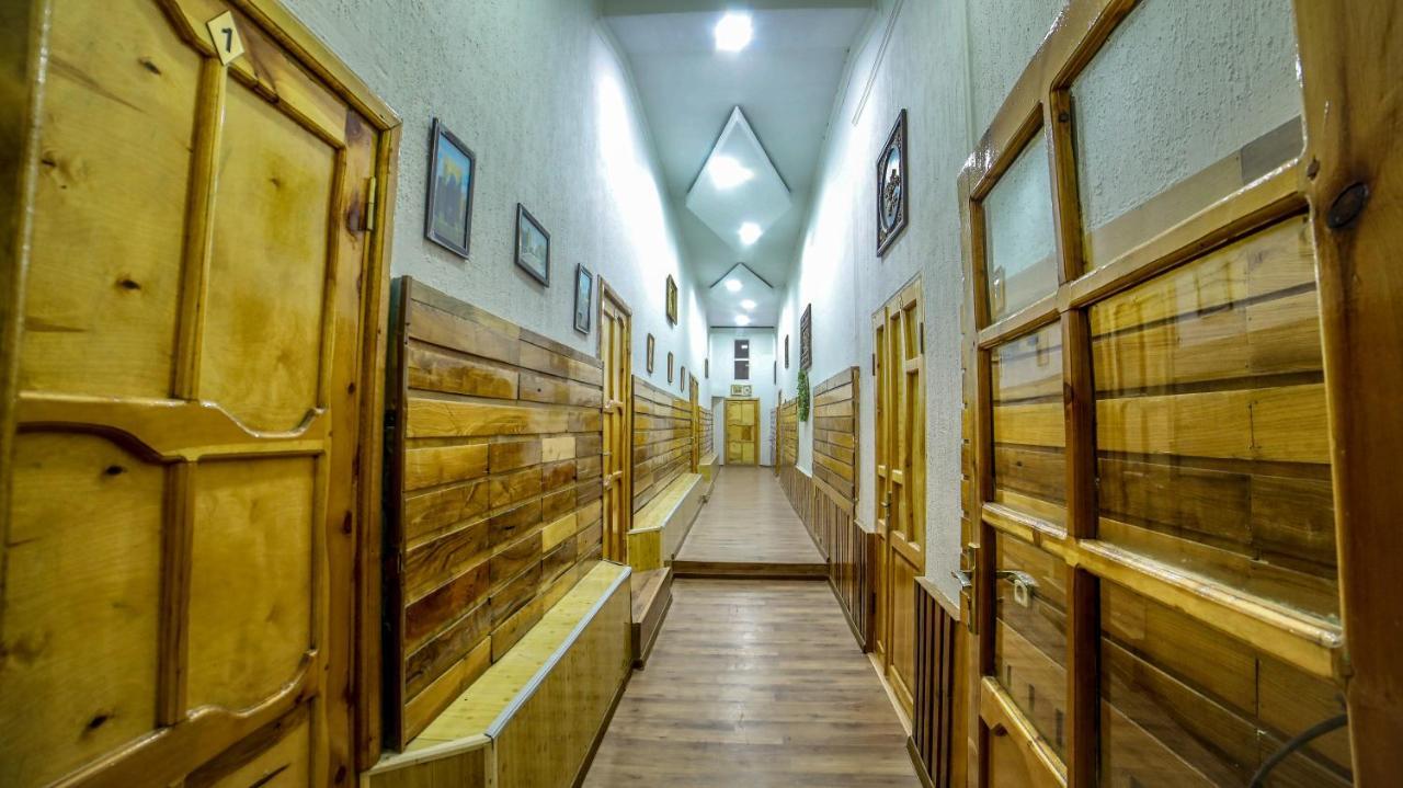 Hostel Nabi Bobo Samarkand Exteriör bild