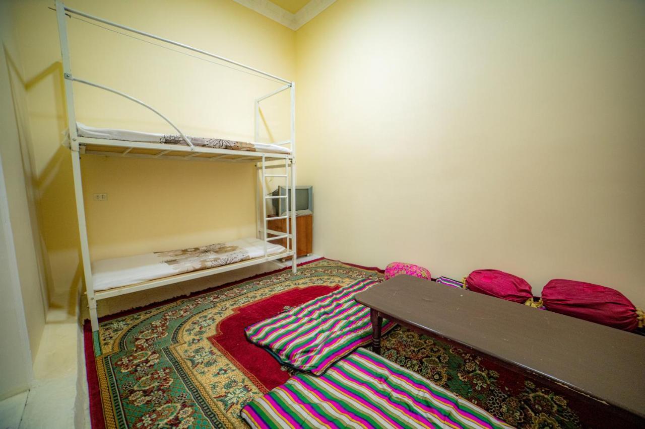 Hostel Nabi Bobo Samarkand Exteriör bild