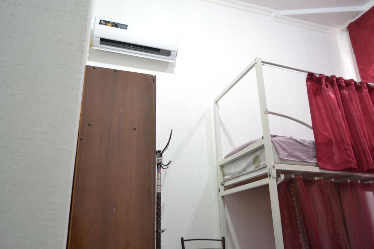 Hostel Nabi Bobo Samarkand Exteriör bild